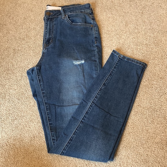 High Rise Jeans - Picture 3 of 4